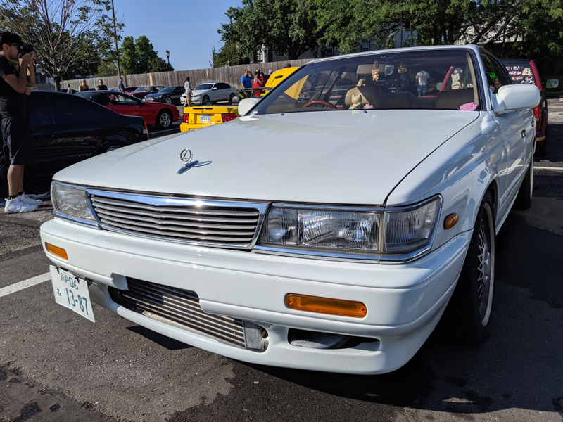 Illustration for article titled Someone Trying Really Hard to Lose our Cars & Coffee Venue (w/ regular C&C photodump)
